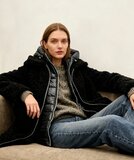 Trendy lange zwarte midi teddy jas_