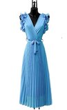 Elégante robe longue plissée bleu clair _