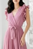 Elegante rose plisse jumpsuit_