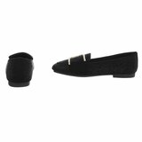 Zwarte elegante mocassin Cristina met gouden decoratie_