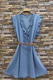 Ultrasoft licht blauwe denim jurk met ruches en V-hals_