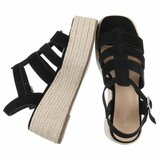 Zwarte plateau sandalen Cecili met gevlochten zool_