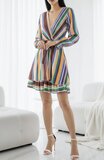 Jolie robe multicolore à rayures_