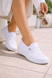 Witte instappers Chanika met sleehak – gebreide dames sneakers_