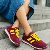 Sportieve bordeaux sneakers Chelsy met gele accenten_