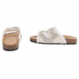 Witte boho sandalen Doran met franjes en pareldetails_