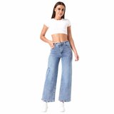 Lichtblauwe wide leg jeans met subtiele details_