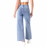 Lichtblauwe wide leg jeans met subtiele details_