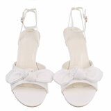 Witte hak sandalen Charmy met strikdetail_