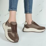 Bruine sneakers Phea met platformzool en beige details  SOLD OUT_