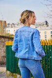  Veste en jean bleu clair, courte et tendance, avec perles et strass_