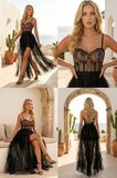 Zwarte tule jurk met nude ondertoon, split en kanten corset_