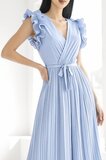 Elegante licht blauwe plisse jumpsuit_