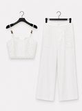 Witte kanten co-ord set met crop top en wide leg broek_