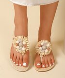 Luxe beige boho teensandalen met parel- en kralendetails-Marie_