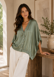 Kaki groene gilet in satin_