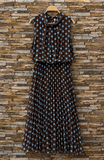 Robe midi marron à pois bleu clair et jupe plissée  SOLD OUT_