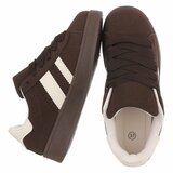 Bruine lage sneaker Hesly met beige strepen_
