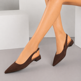 Bruine suède slingback pumps met puntneus en lage hak-Marylise_