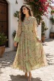 Lange groene bloemenjurk met romantische print en volantdetails_