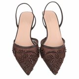 Bruine slingback pumps met parels en bloemen-Wendy_