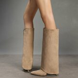 Hoge kaki suede laars met omslag Charmine_