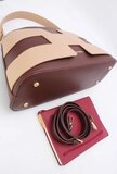 Luxe two-tone handtas in bruin-beige met geometrisch design – premium kwaliteit_