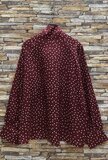 Elegante bordeaux blouse met stippen en strik_