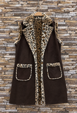 Dames bodywarmer donkerbruin met luipaardprint en zachte voering_