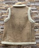 Luxe kaki bodywarmer met teddy afwerking_