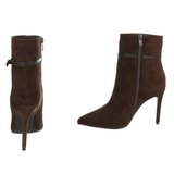 Bruine suede enkellaarsjes met elegante hak en riempje-Agnieska_