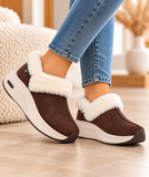 Bruine wintersneakers met warme imitatiebontkraag-Tamara_