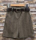 Bermuda taupe avec ceinture et doublure polaire douce_