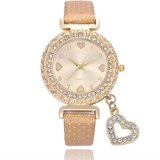 Fashion dames horloge met hartmotief._