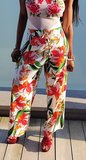 Casual broek met bloemenprint._