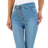 Fashion light blue jeans met knoppen motief_