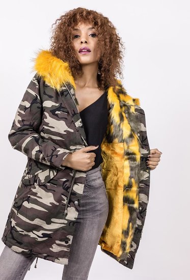 Camouflage parka gemoltoneerd.