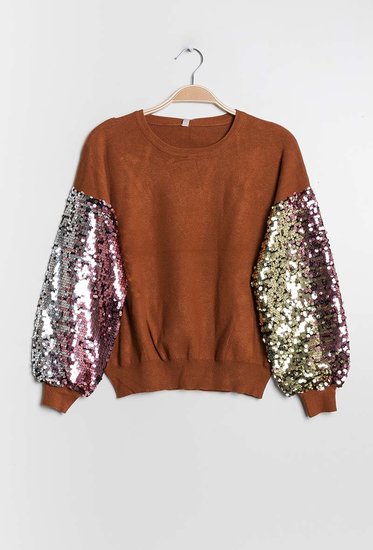 Fashion terracotta trui met sequins.