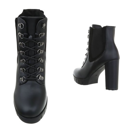 Bottines noires Fanka.