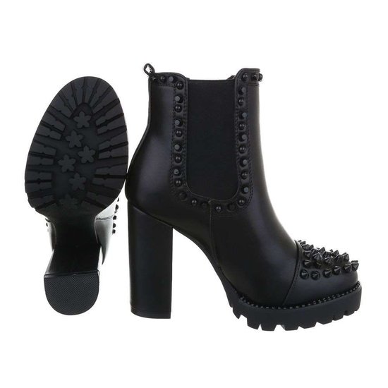 Bottines noires Nazra.