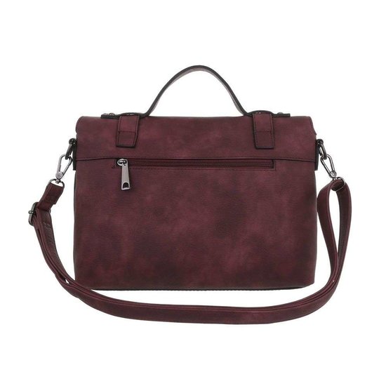 Trendy bordeaux rechthoekige schoudertas.