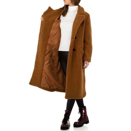 Camel mantel in teddyfleece.