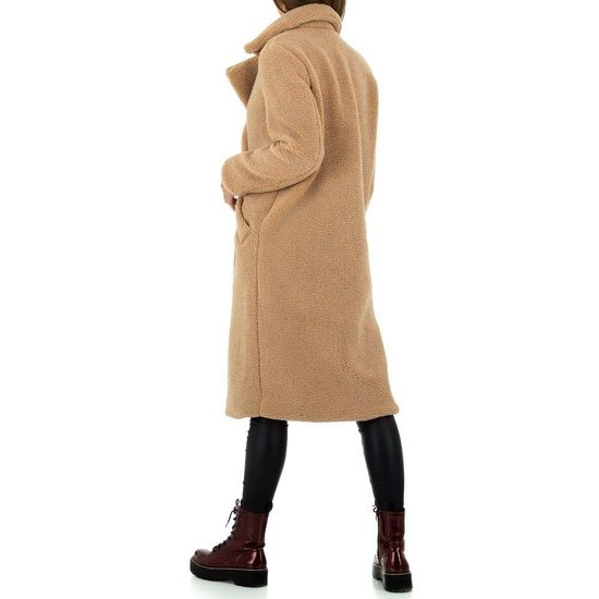 Kaki mantel in teddyfleece.