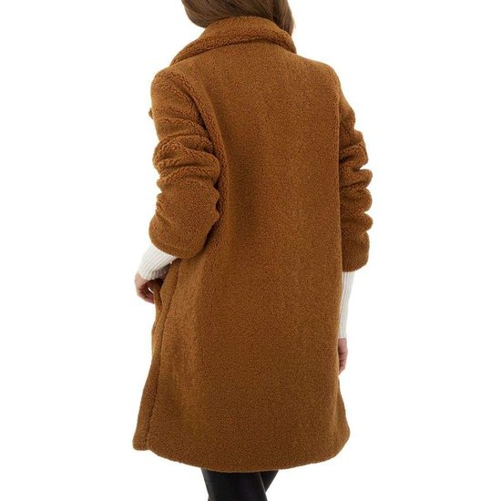 Midi camel mantel in teddyfleece.