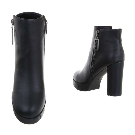 Bottines noires Maya.