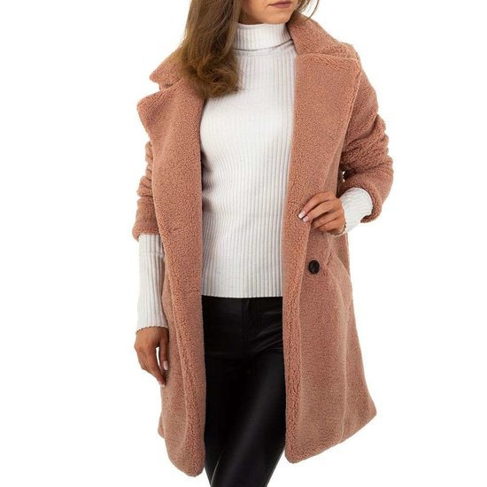 Midi rose mantel in teddyfleece.