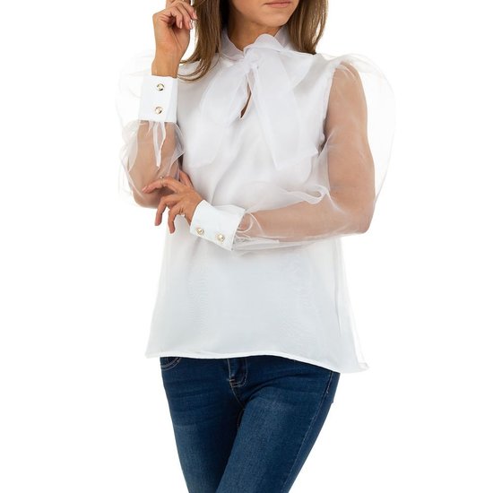 Trendy witte blouse met transparante rug.