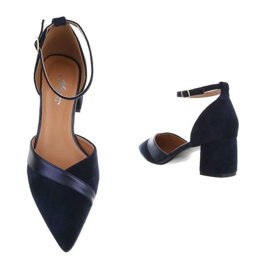 Blauwe pump Maggy.