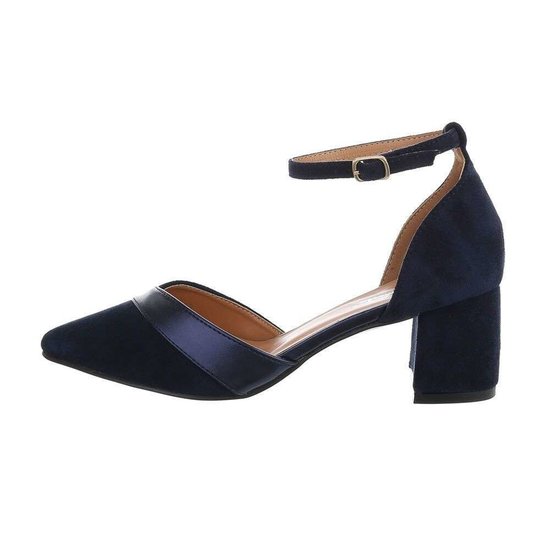 Blauwe pump Maggy.