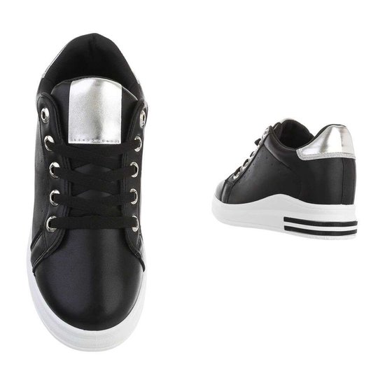 Casual zwart/zilveren hoge sneaker Glena.